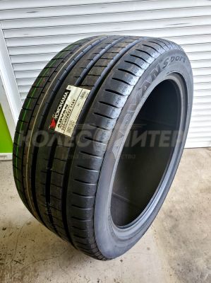 Yokohama Advan Sport V107C